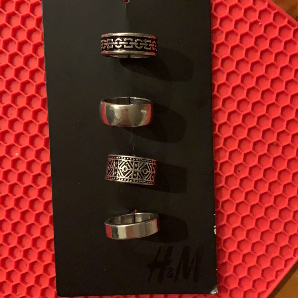 Men’s Rings size 7 - Picture 2 of 2